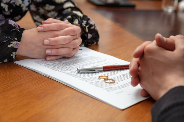 Selling a Home During Divorce in Virginia